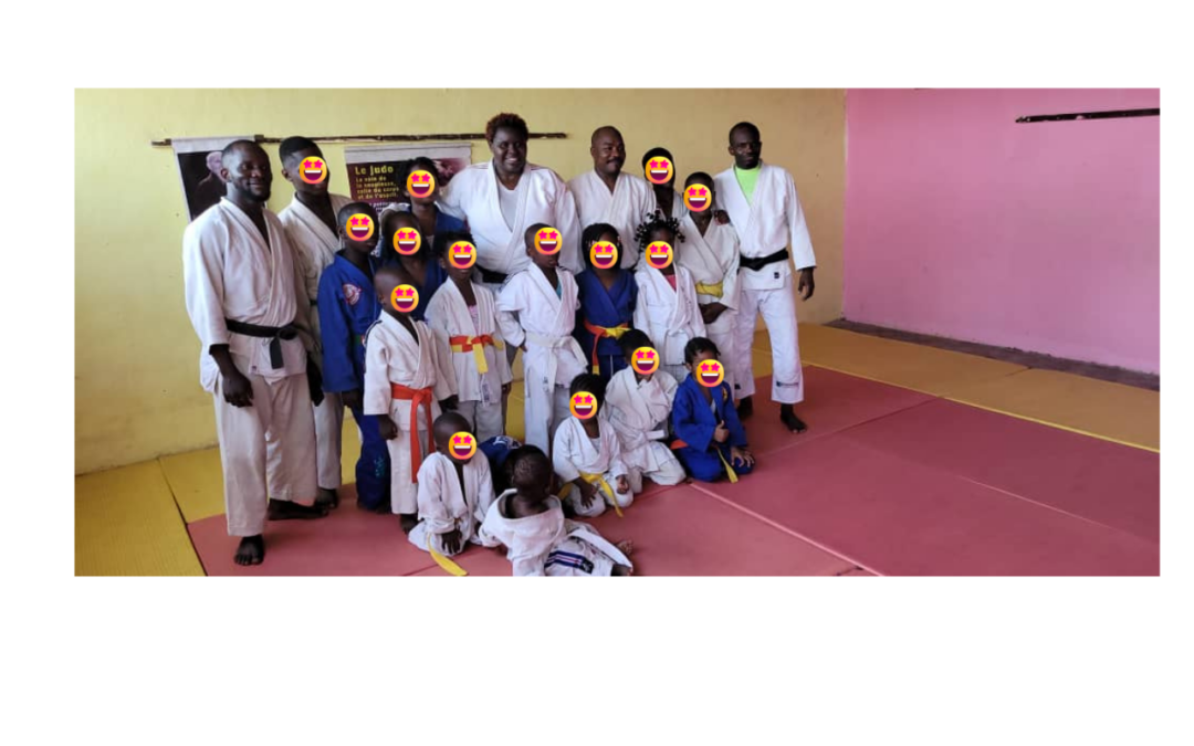 « J’encourage toujours à faire le sport et les études. C’est difficile mais faisable » Soppi Mbella championne d’Afrique de judo +78 Kg